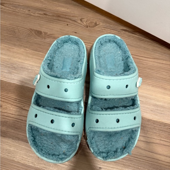 Crocs Slides - Picture 2 of 4